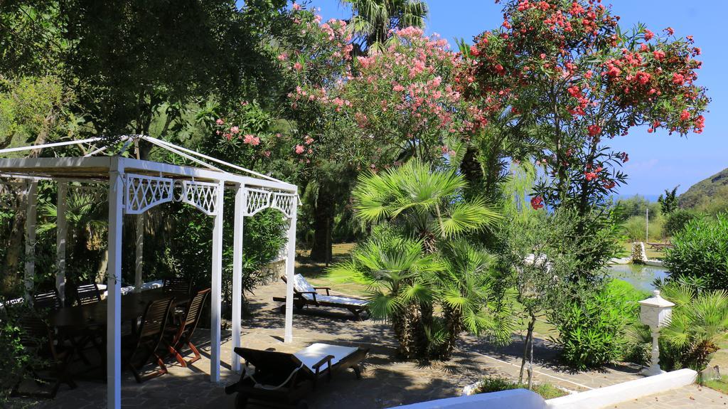 Cala Cavone Guest House ปอนซา ภายนอก รูปภาพ