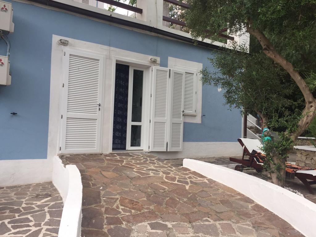 Cala Cavone Guest House ปอนซา ภายนอก รูปภาพ