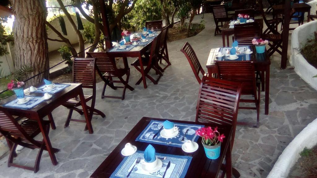 Cala Cavone Guest House ปอนซา ภายนอก รูปภาพ